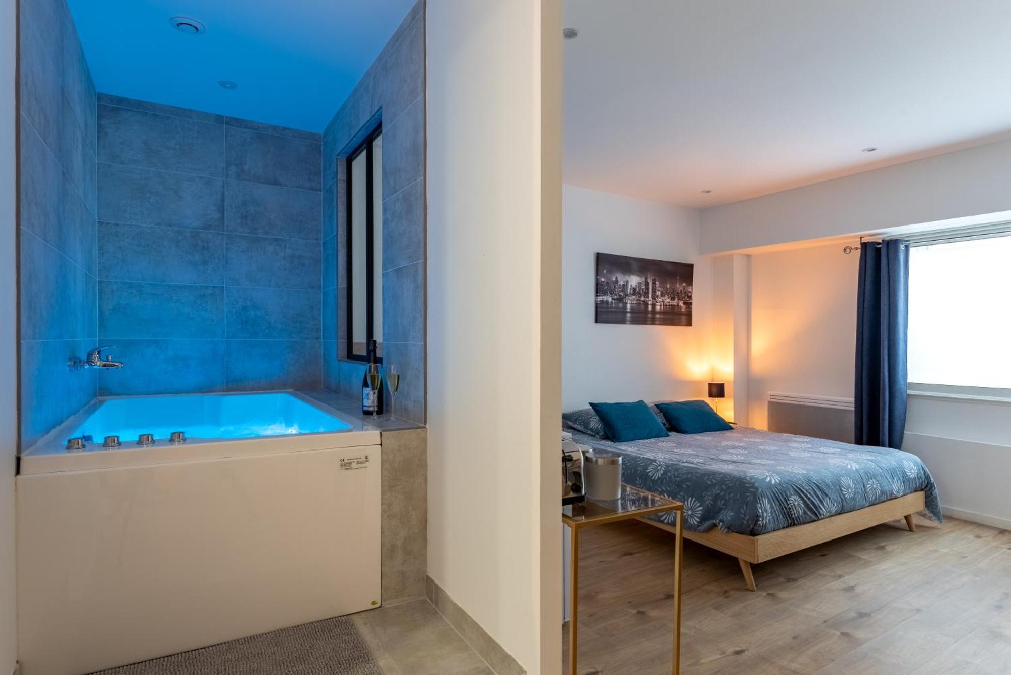 Le Fruit Defendu "Love Room" Jacuzzi Centre Ville Rouen Dış mekan fotoğraf